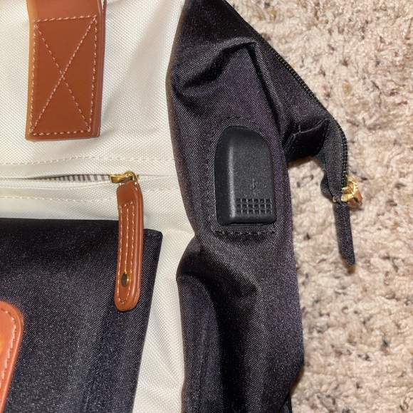Diaper Bag/ Backpack with Charging Cable - Picture 2 of 9